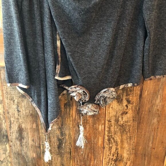 Radzoli M Gray Button Side Wrap Dangling Front Tassels Elegant Boho Cape Sweater - Picture 6 of 9